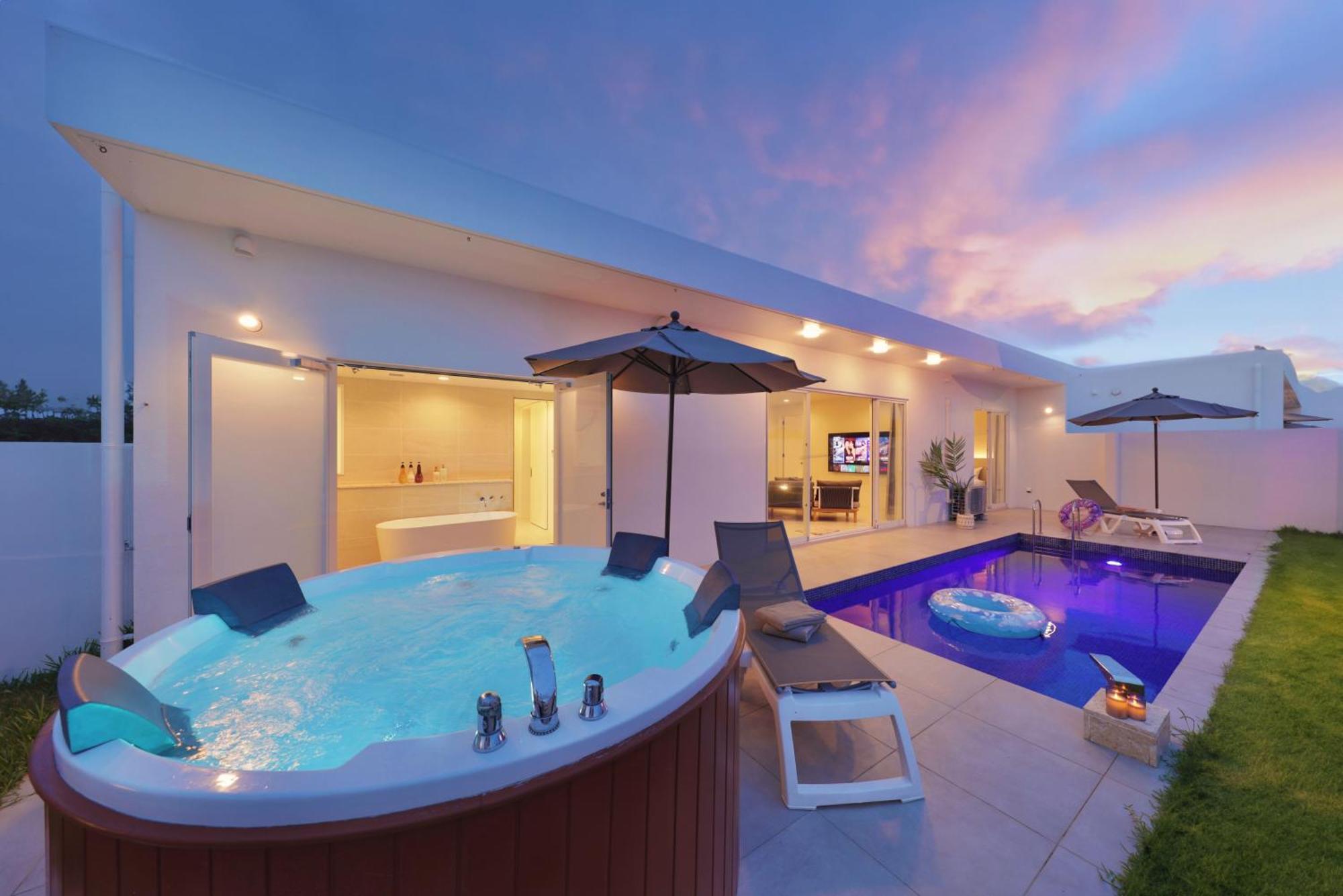 Crystal Villa Bayside Miyakojima  Exterior foto
